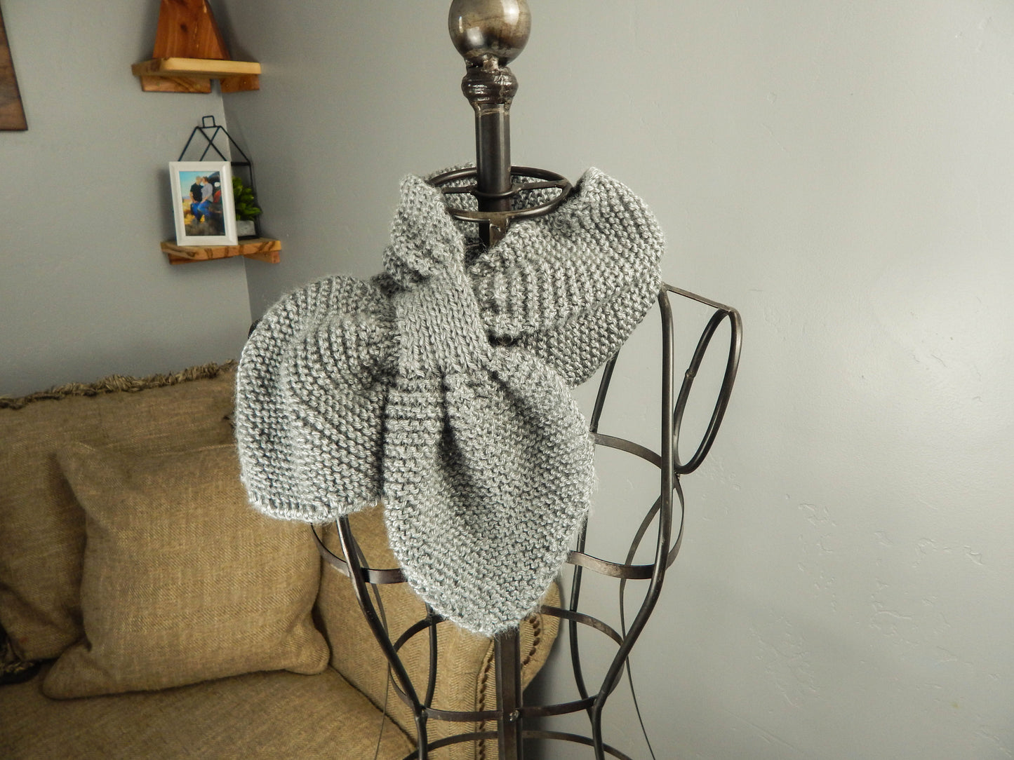 Bowtie Scarf in Grey